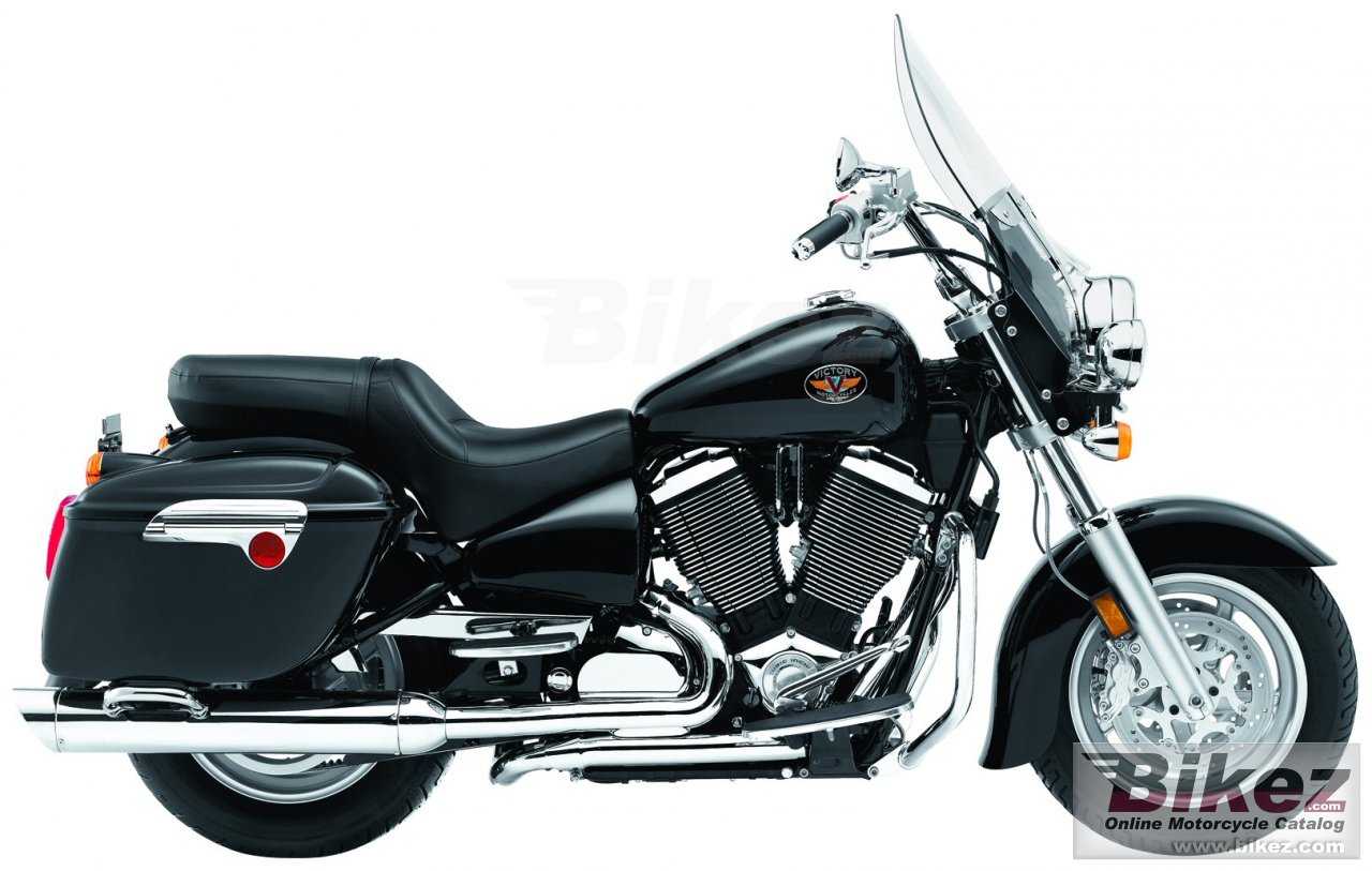 Big Victory touring cruiser picture and wallpaper from Bikez.com